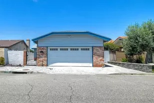7593 Dehesa Ct, Carlsbad, CA 92009 - Photo 63