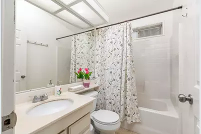 200 S Emerald Dr. #71, Vista, CA 92081 - Photo 13