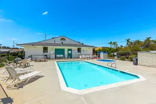 200 S Emerald Dr, Vista, CA 92081 - Photo 19