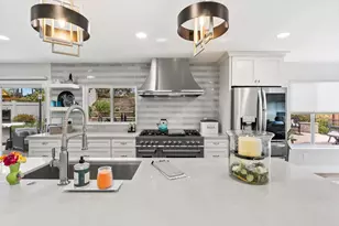1504 Valleda Ln, Encinitas, CA 92024 - Photo 9