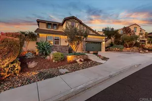 1102 Vega Way, San Marcos, CA 92078 - Photo 3
