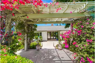 3515 Bedford Circle, Carlsbad, CA 92008 - Photo 5