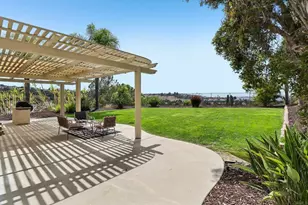 1298 Paseo Hermosa, Oceanside, CA 92056 - Photo 3