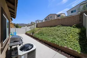35113 Persano Pl, Fallbrook, CA 92028 - Photo 17