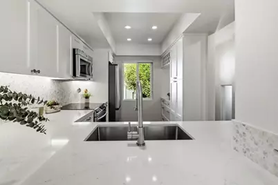 853 America Way, Del Mar, CA 92014 - Photo 7