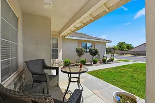 32009 Bourges St, Lake Elsinore, CA 92530 - Photo 5
