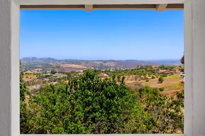 1140 Evergreen Lane, Vista, CA 92084 - Photo 29