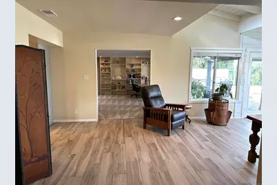 1001 Riverview Drive, Fallbrook, CA 92028 - Photo 11
