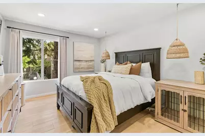 1855 Diamond #218, Pacific Beach (San Diego), CA 92109 - Photo 5