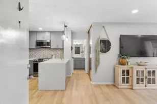1855 Diamond, Pacific Beach (San Diego), CA 92109 - Photo 3