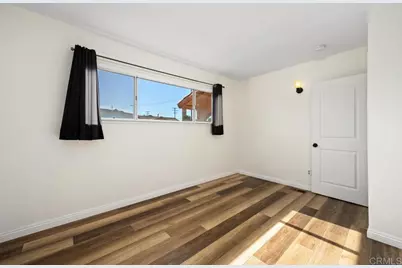 110 S Hanford Avenue, San Pedro, CA 90732 - Photo 17