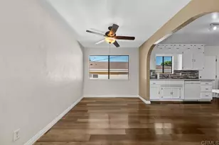 110 S Hanford St, San Pedro, CA 90732 - Photo 29