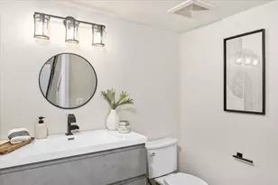 401 N Coast Hwy, Oceanside, CA 92054 - Photo 13