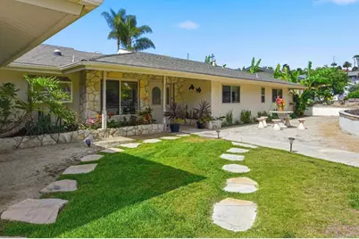 3267 Avenida De Loyola, Oceanside, CA 92056 - Photo 5