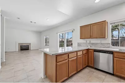 915 Applewilde Drive, San Marcos, CA 92078 - Photo 15
