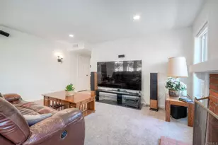 13639 Freeport Rd, San Diego, CA 92129 - Photo 11