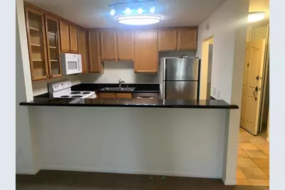 3030 Suncrest Dr. #209, San Diego, CA 92116 - Photo 5