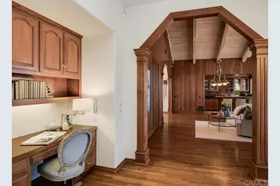 18246 Via Ascenso, Rancho Santa Fe, CA 92091 - Photo 29
