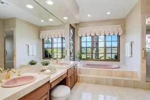 18246 Via Ascenso, Rancho Santa Fe, CA 92091 - Photo 35
