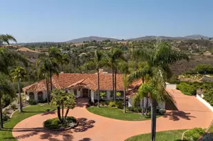 18246 Via Ascenso, Rancho Santa Fe, CA 92091 - Photo 13