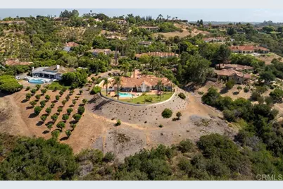 18246 Via Ascenso, Rancho Santa Fe, CA 92091 - Photo 59