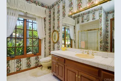18246 Via Ascenso, Rancho Santa Fe, CA 92091 - Photo 39