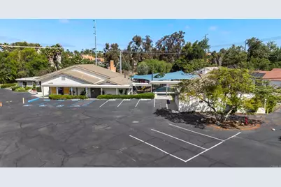 1109 E Fallbrook Street, Fallbrook, CA 92028 - Photo 13