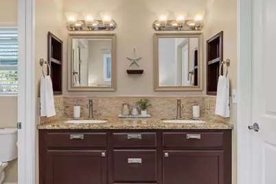 2984 Lexington Cr, Carlsbad, CA 92010 - Photo 15