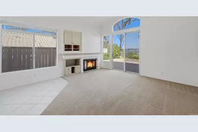 810 Calle Montera, Escondido, CA 92025 - Photo 3