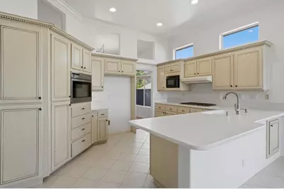 810 Calle Montera, Escondido, CA 92025 - Photo 17