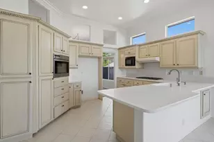 810 Calle Montera, Escondido, CA 92025 - Photo 17