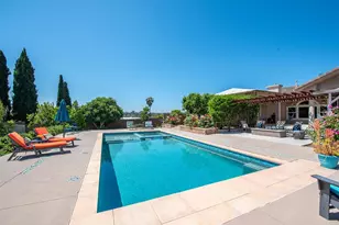 1130 Melrose Way, Vista, CA 92081 - Photo 3