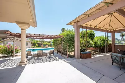 1130 Melrose Way, Vista, CA 92081 - Photo 9