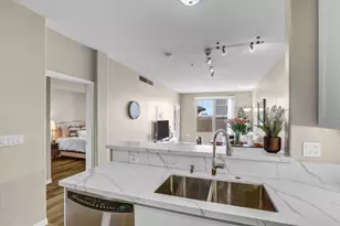 330 J St, San Diego, CA 92101 - Photo 17
