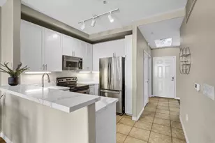 330 J St, San Diego, CA 92101 - Photo 15