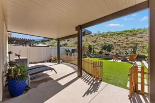 5428 Meridian Pl, Bonsall, CA 92003 - Photo 9