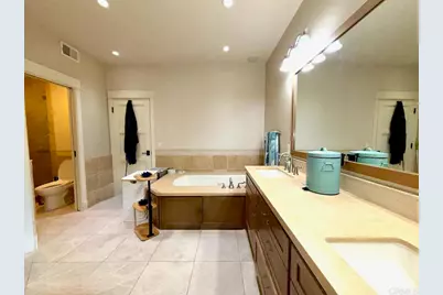 860 Cofair Court, Solana Beach, CA 92075 - Photo 17