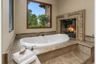 7090 Via Guadalupe, Rancho Santa Fe, CA 92067 - Photo 19