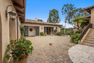 7090 Via Guadalupe, Rancho Santa Fe, CA 92067 - Photo 33