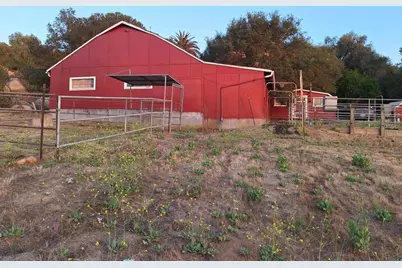 1640 Ojeda Road, Vista, CA 92084 - Photo 5