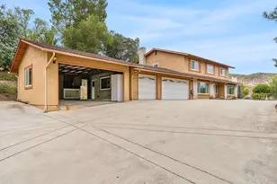 26337 Sky Dr, Escondido, CA 92026 - Photo 63