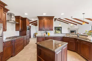 13319 Pacer Ln, Poway, CA 92064 - Photo 11