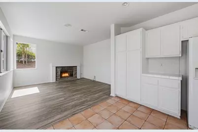 4828 Cardiff Bay Drive, Oceanside, CA 92057 - Photo 17