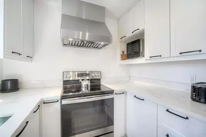 2238 Manchester Avenue, Cardiff by the Sea, CA 92007 - Photo 11