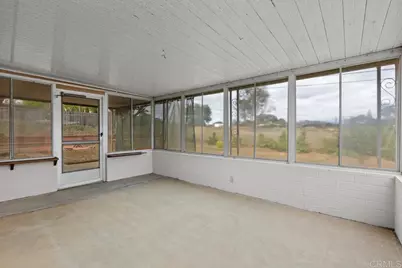 1035 Knoll Park Lane, Fallbrook, CA 92028 - Photo 17