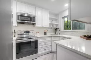 12160 Rancho Bernardo Rd, San Diego, CA 92128 - Photo 5