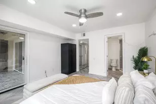 12160 Rancho Bernardo Rd, San Diego, CA 92128 - Photo 19