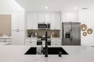 191 Bronze Way, Vista, CA 92083 - Photo 9