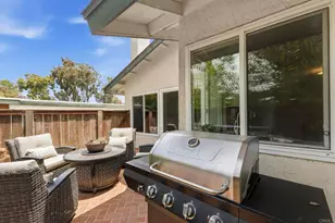 2033 Shadytree Ln, Encinitas, CA 92024 - Photo 19