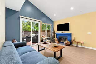 2033 Shadytree Ln, Encinitas, CA 92024 - Photo 5